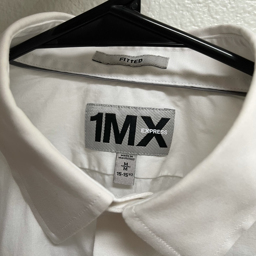Express men’s fitted long sleeve button shirt